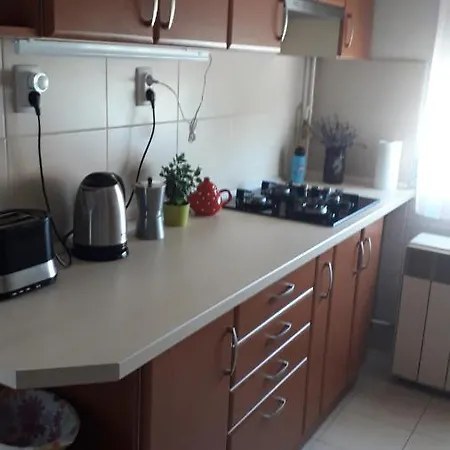 Annika Apartamento Eger